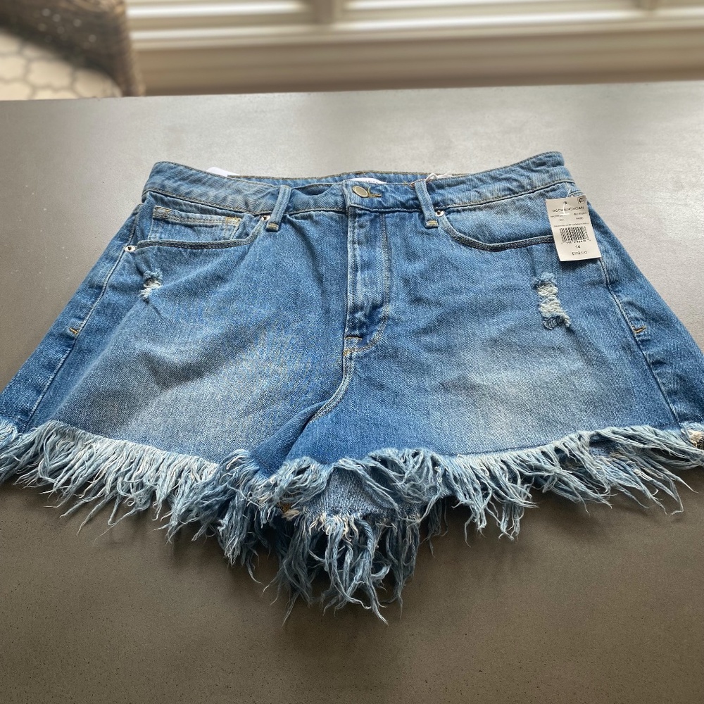 Good American - Bombshell Short - size 14 with tags